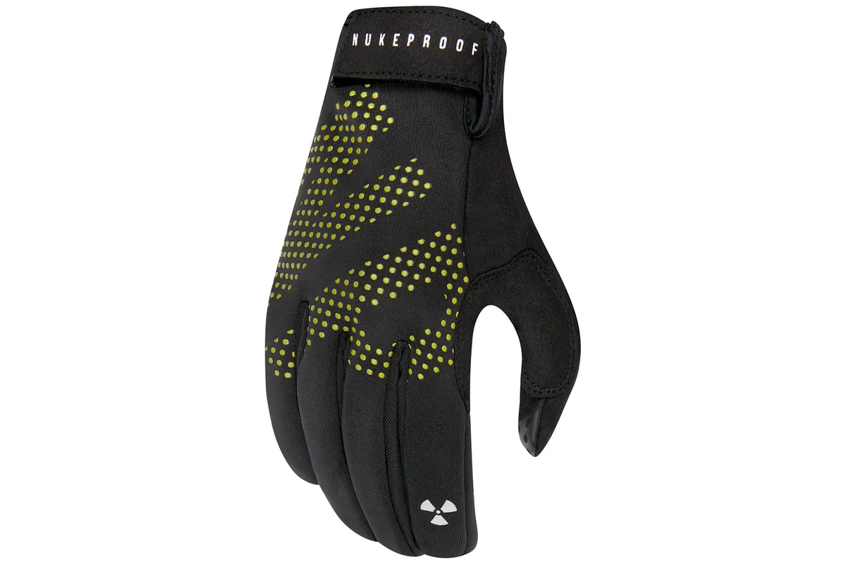 Nukeproof-Blackline-Winter-Glove