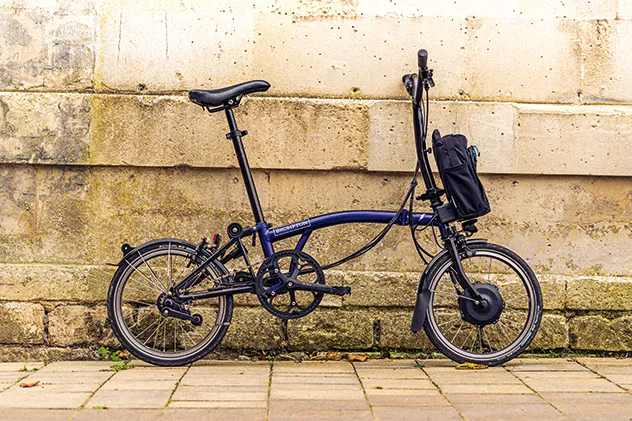 Pack shot of the Brompton Electric H2L 2-Speed folding eBike