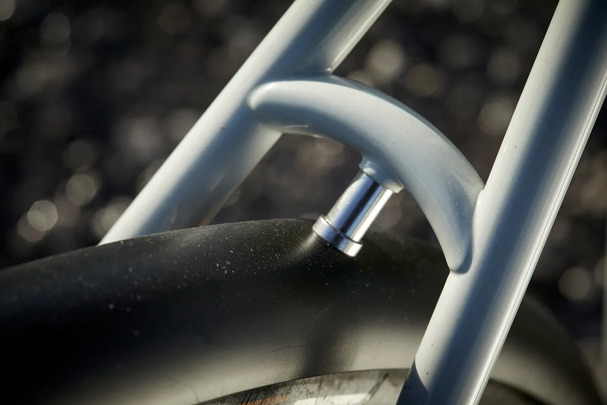 The frame of the Condor Fratello Disc is designed in the UK and handmade in Italy