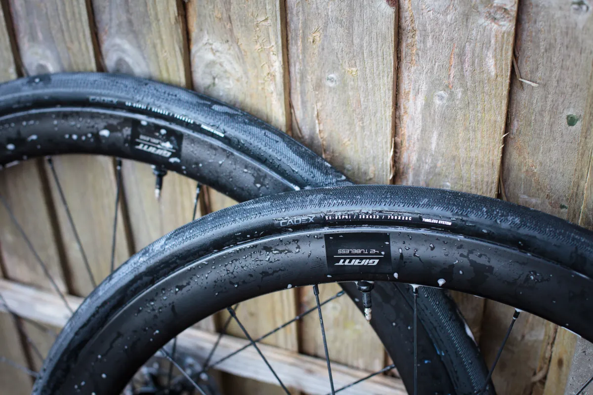 Cadex Classics tubeless tyres on Giant SLR1 carbon wheels