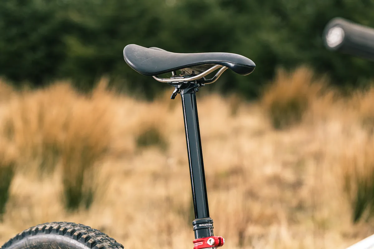 BikeYoke's Revive droppers come in a wide range of lengths, including this monster!
