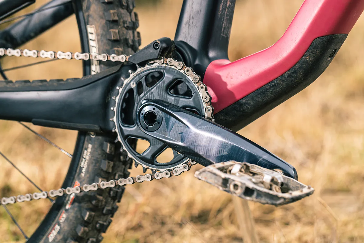 The Canyon Spectral 29 CF 7 full suspension mountain bike is equipped with a SRAM GX Eagle crankset