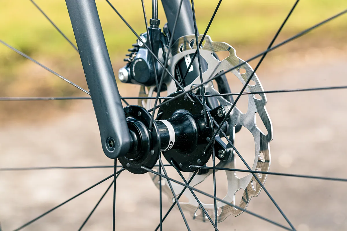 Giant use their own SLR-2 42mm carbon wheel system on the Giant TCR Advanced 1  Disc road bike