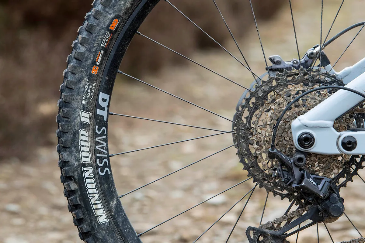 The Vitus Sommet CRX 29 full suspension mountain bike is equipped with Maxxis tyres