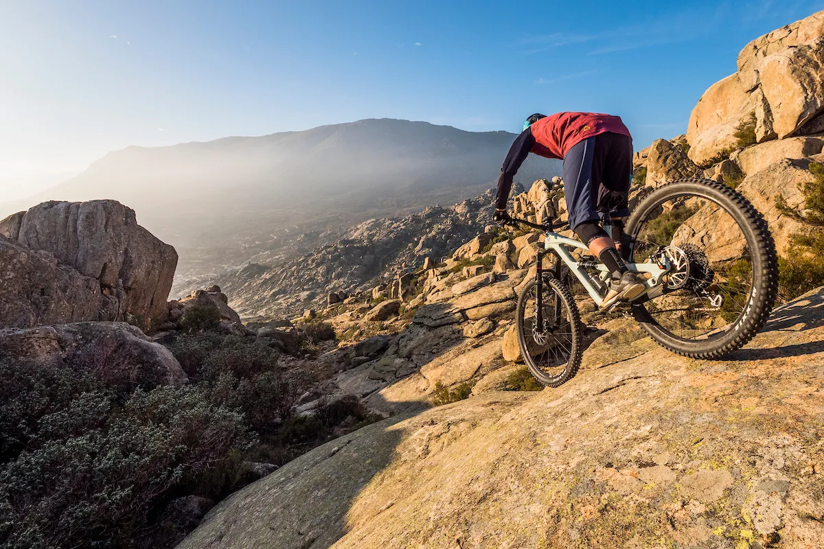 YT Jeffsy on steep rocks during Bike of the Year 2020 shoot in Spain