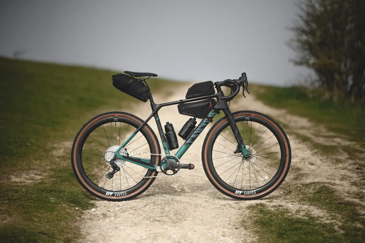 Grizl with Apidura frame, top tube and seat bags