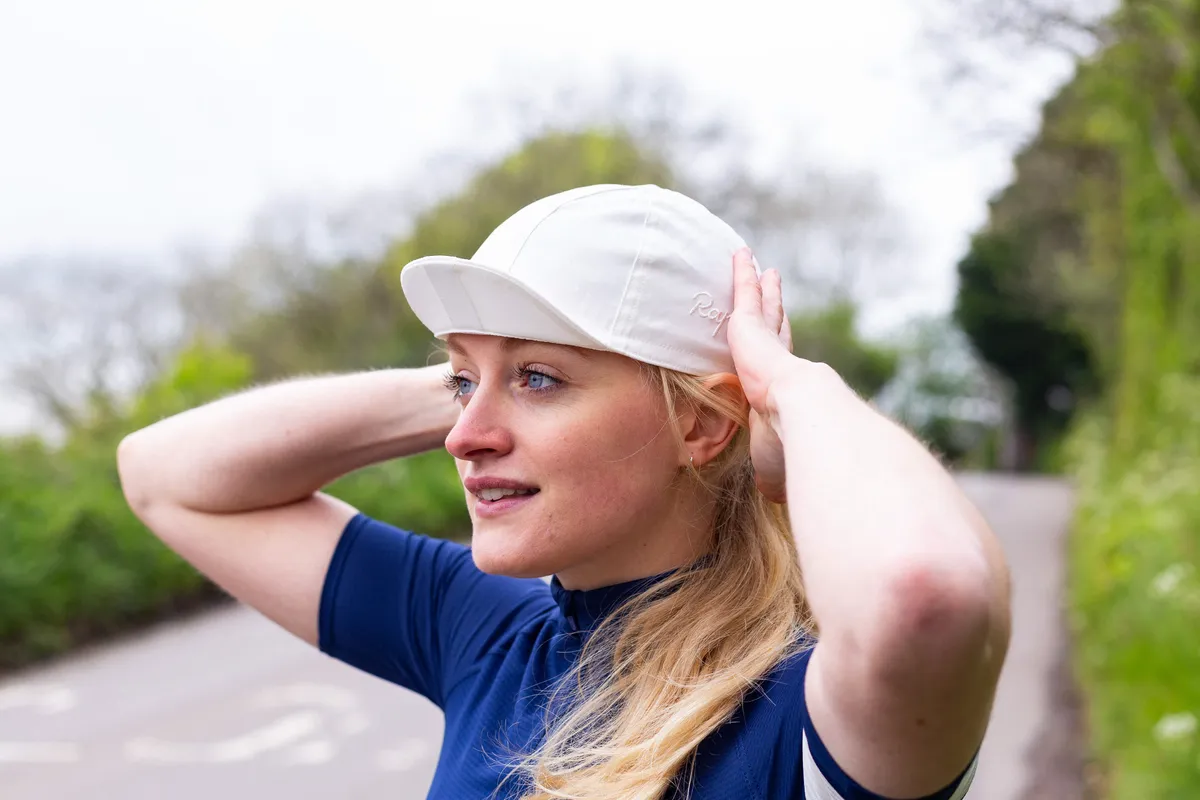 How to dress for summer cycling, Rapha cap