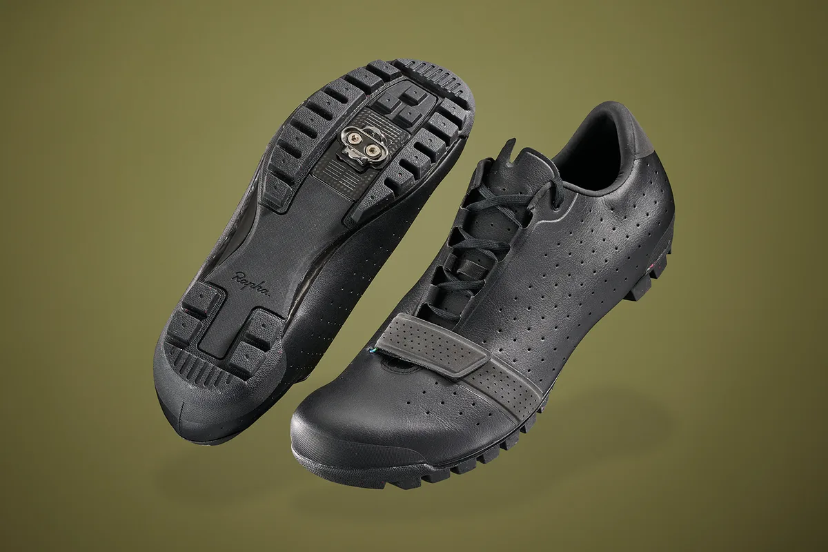 Rapha Explore shoe review display picture 1