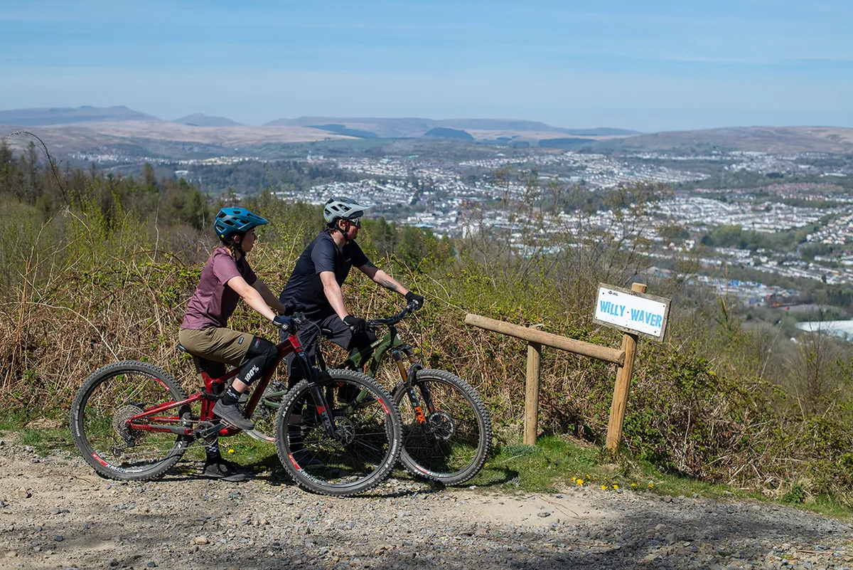 Two cyclists about to ride the Willy Waver Trail in Wales