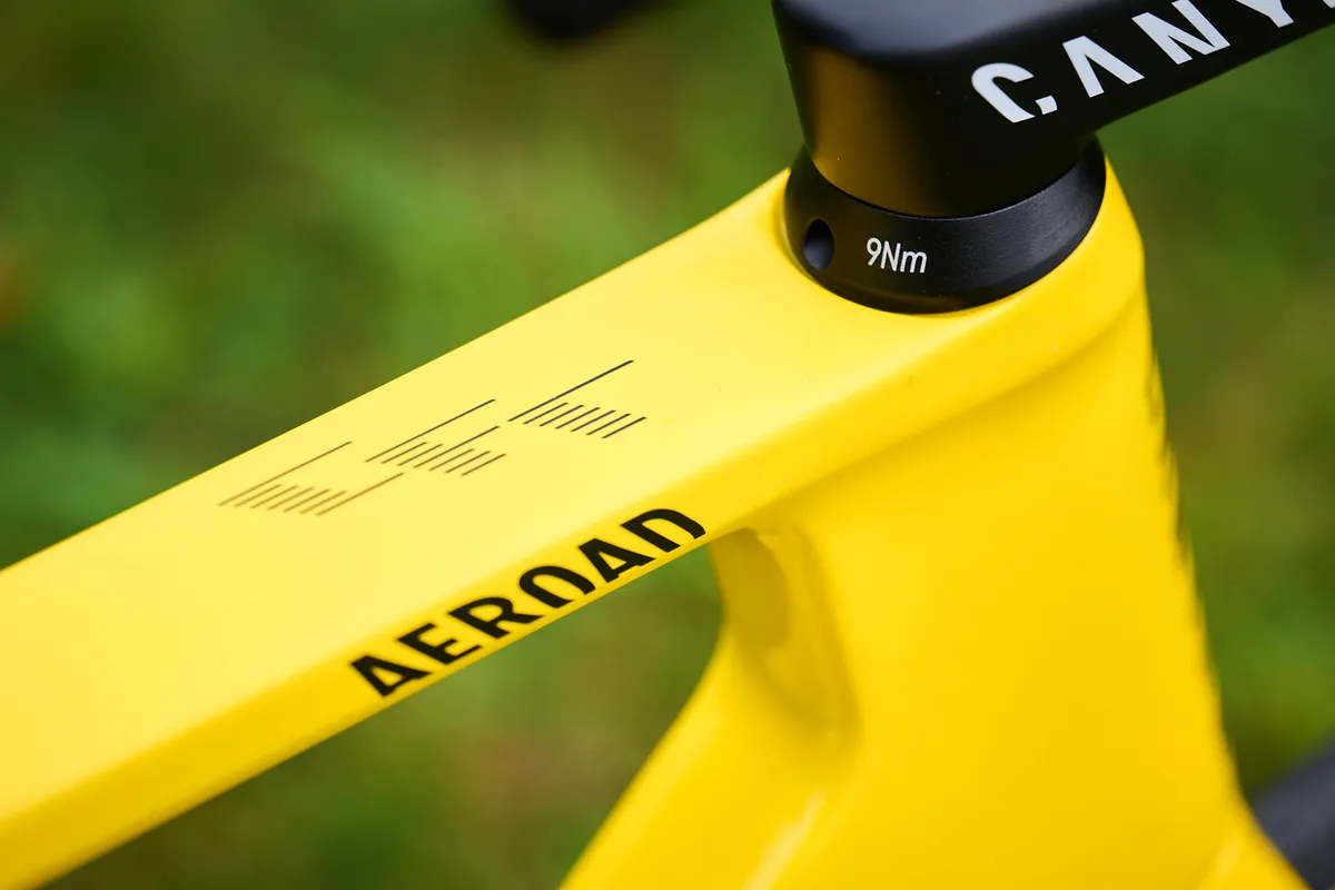 Mathieu van der Poel 2021 Tour de France yellow Canyon Aeroad custom MVDP