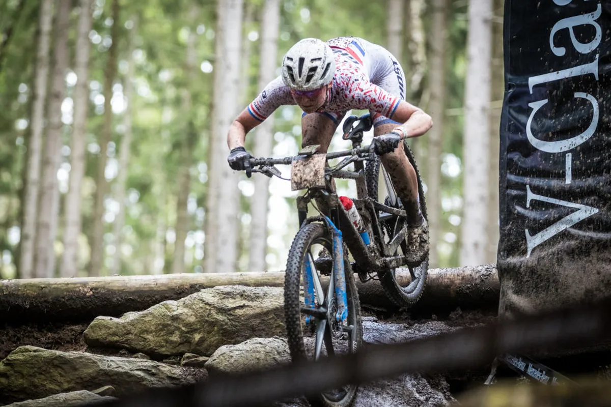 Anna Terpstra racing at the UCI women's cross-country world championships in May 2021