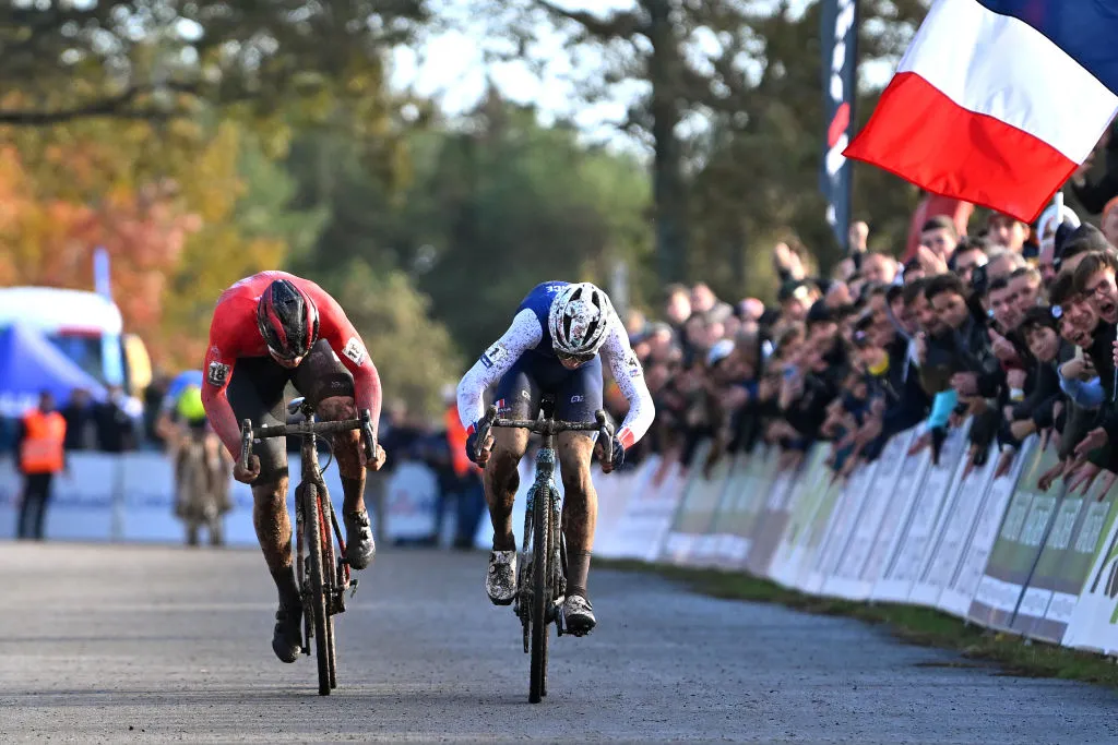 PONTCHATEAU, FRANCE - NOVEMBER 05: (L-R) Zsombor Takacs of Hungary and race winner Aubin Sparfel of France sprint at finish line during the 21st UEC European Cyclo-cross Championships 2023, Men's Junior on November 05, 2023 in Pontchateau, France.