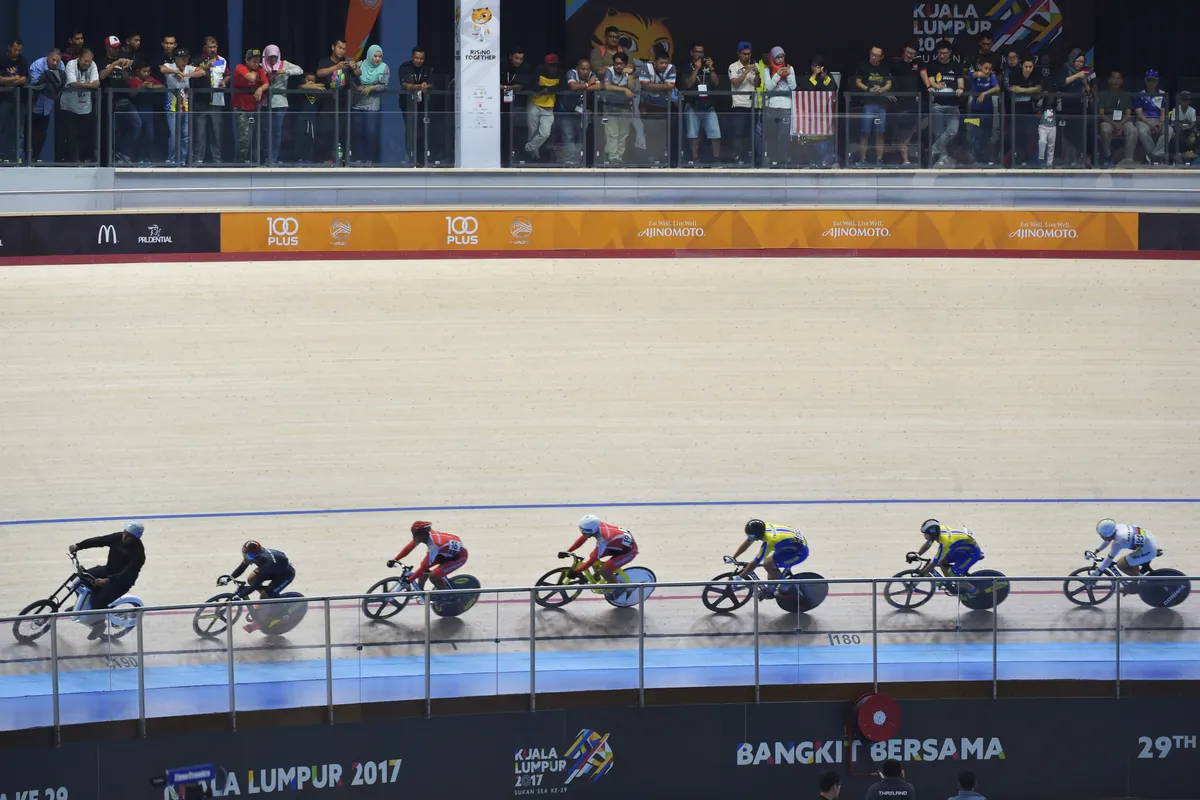 Track cycling world champion Azizulhasni Awang (R) competes during the keirin men final of the 29th Southeast Asian Games (SEA Games) in Nilai, Negeri Sembilan on August 29, 2017. / AFP PHOTO / ADEK BERRY (Photo credit should read ADEK BERRY/AFP via Getty Images)