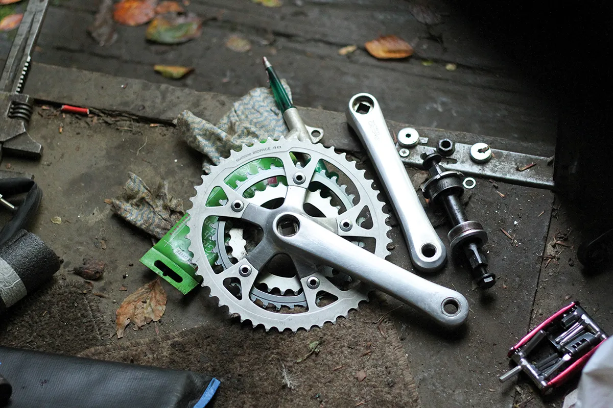Rebuilding the Specialized Rockhopper hardtail mountain bike