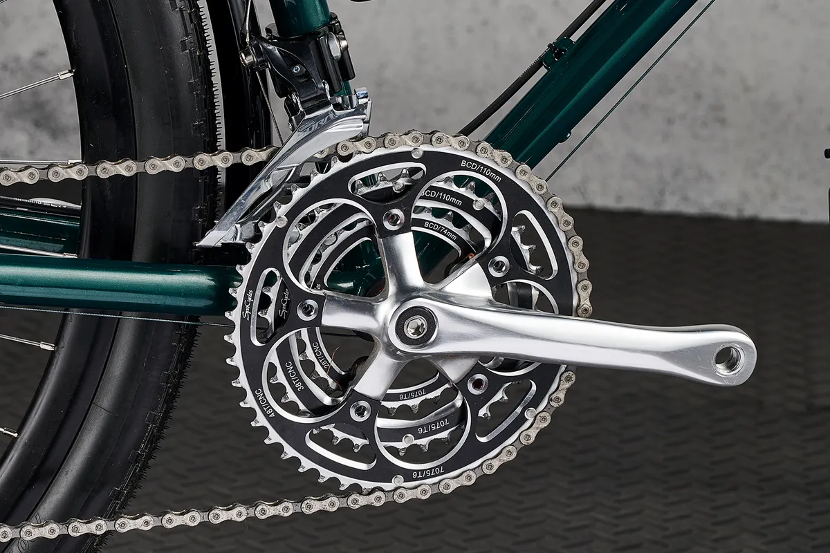 Spa Cycles Wayfarer road bike is equipped with a XD-2 Touring Triple chainset