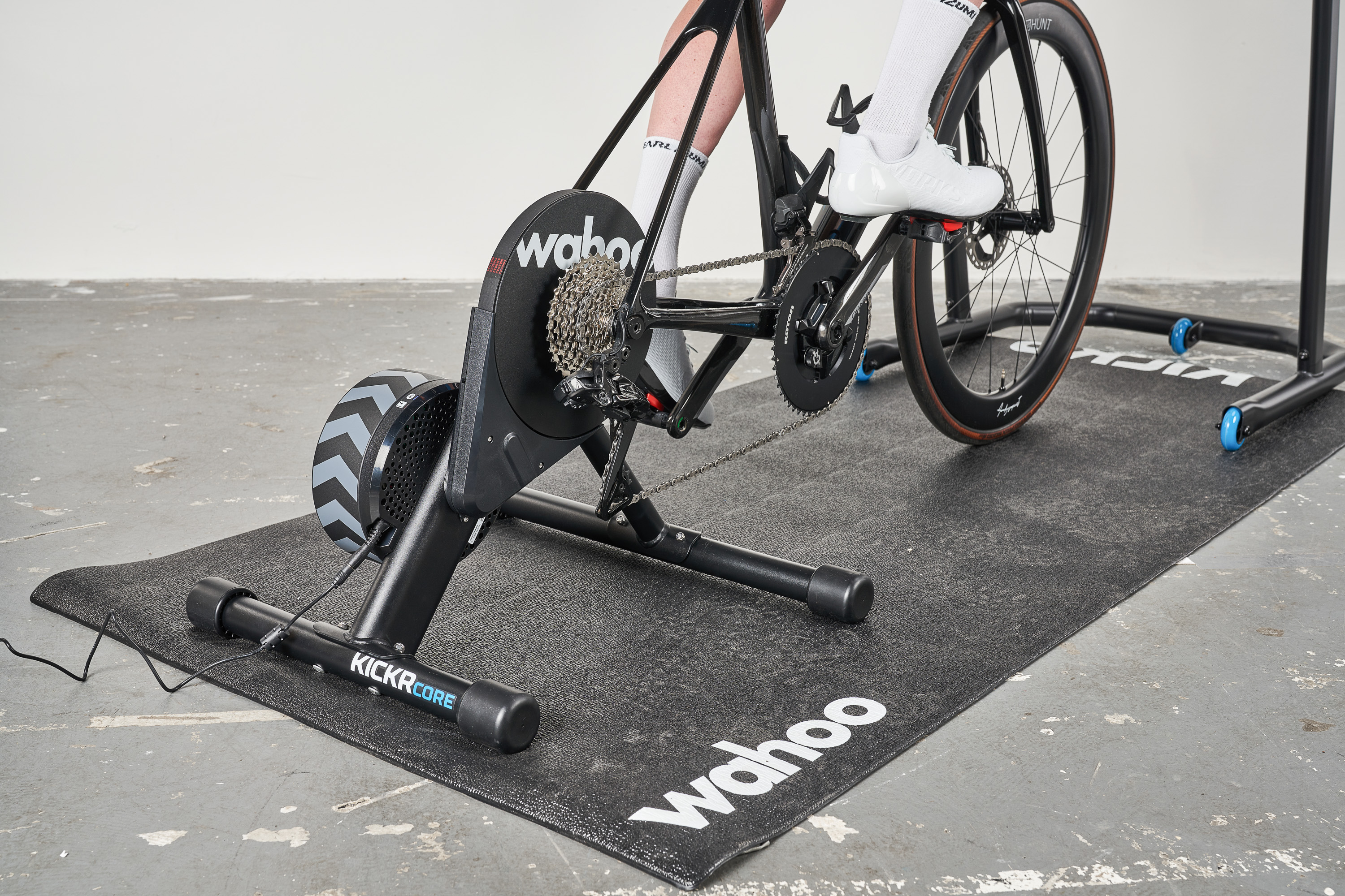 Wahoo KICKR CORE with Cassette and 1-Year Zwift Membership