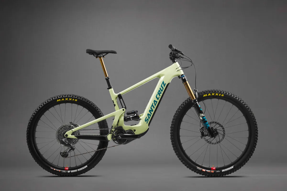 The top-flight Santa Cruz Heckler X01 AXS RSV features all the bells and whistles for a whooping £11,699.