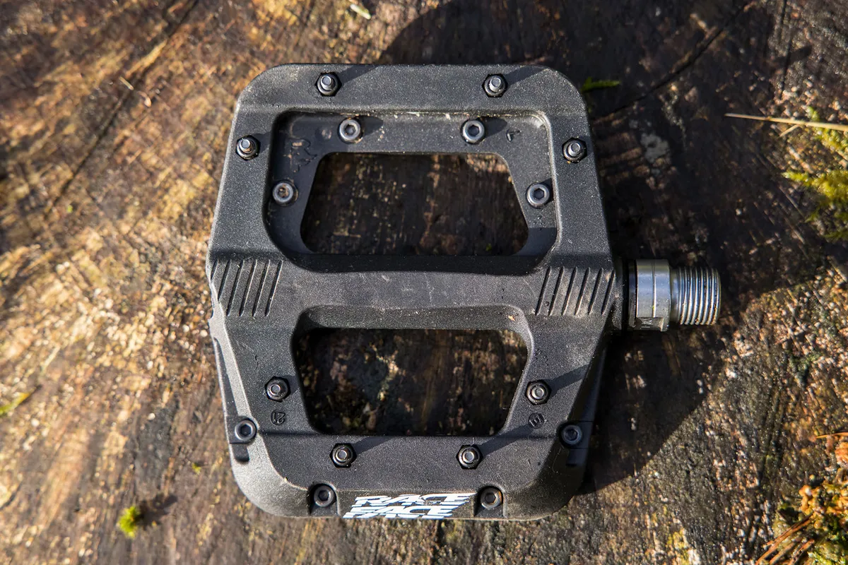Race Face Chester mountain bike flat pedals