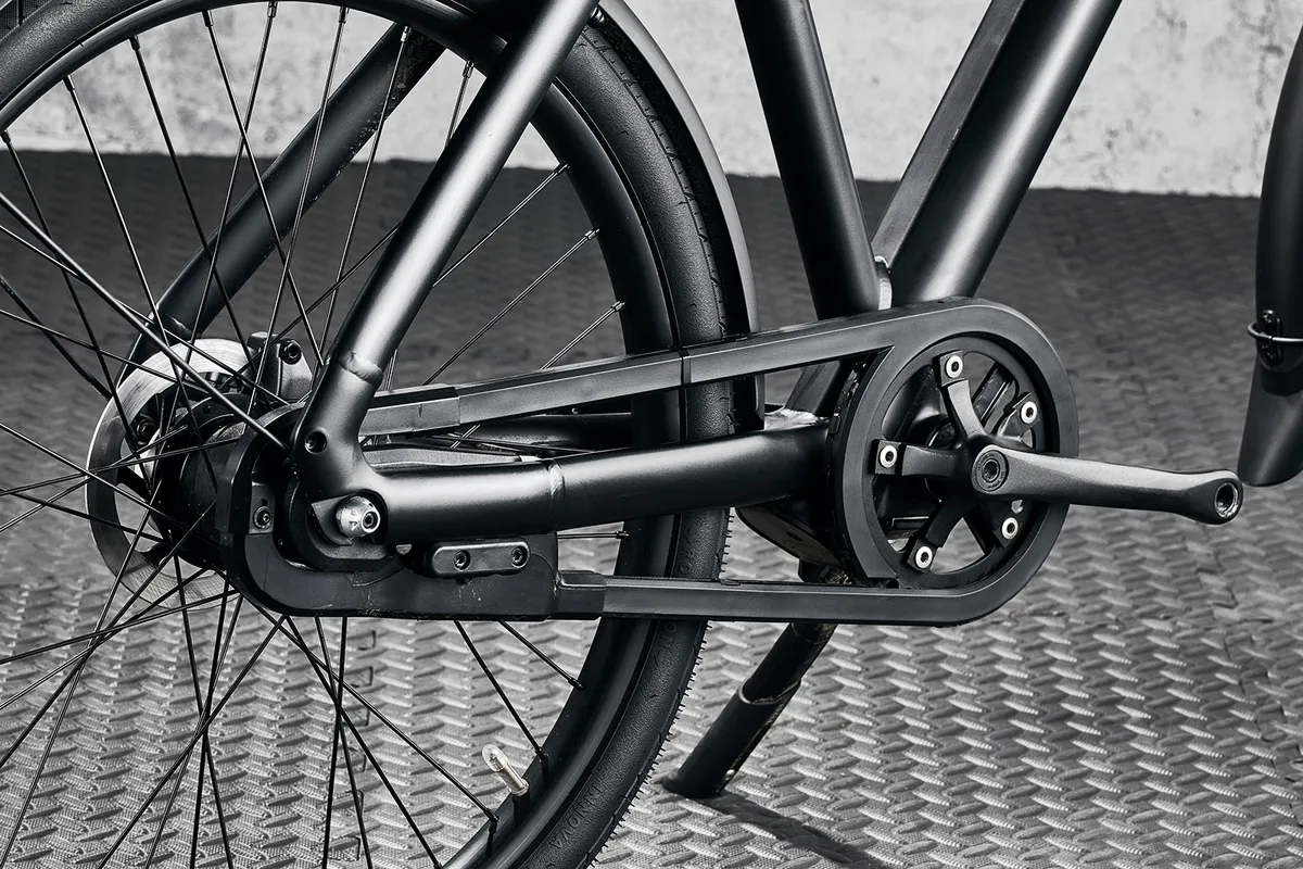 The Van Moof X3 electric commuter bike has a chaincase to stop oily marks on your work clothes