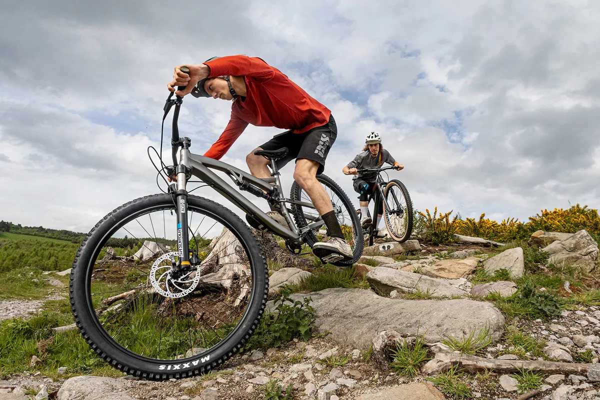 Hardtail vs Full Suspension Mountain Bike: Which is Better?