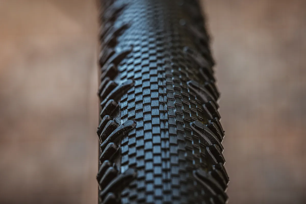 Schwalbe G-One RS tyre