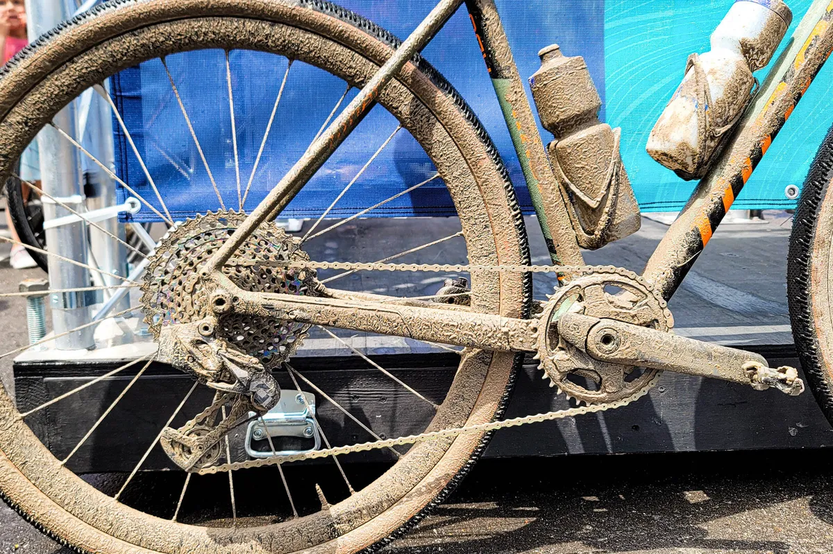 SRAM 1x mullet drivetrain caked in mud on the Niner RLT 9 RDO gravel bike