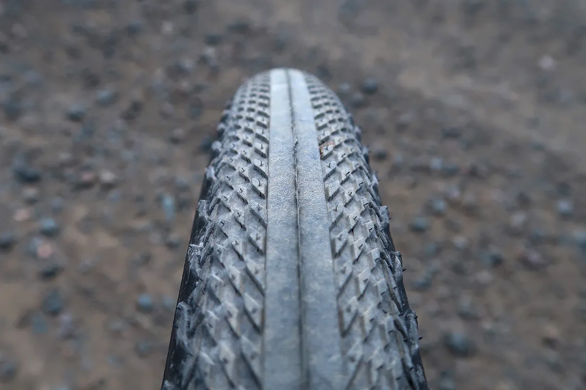 Specialized S-Works Pathfinder 2Bliss Ready gravel tyre