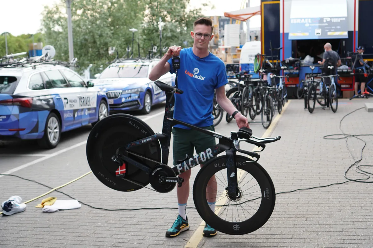 Jakob Fuglsang’s Factor Hanzo – bike weight