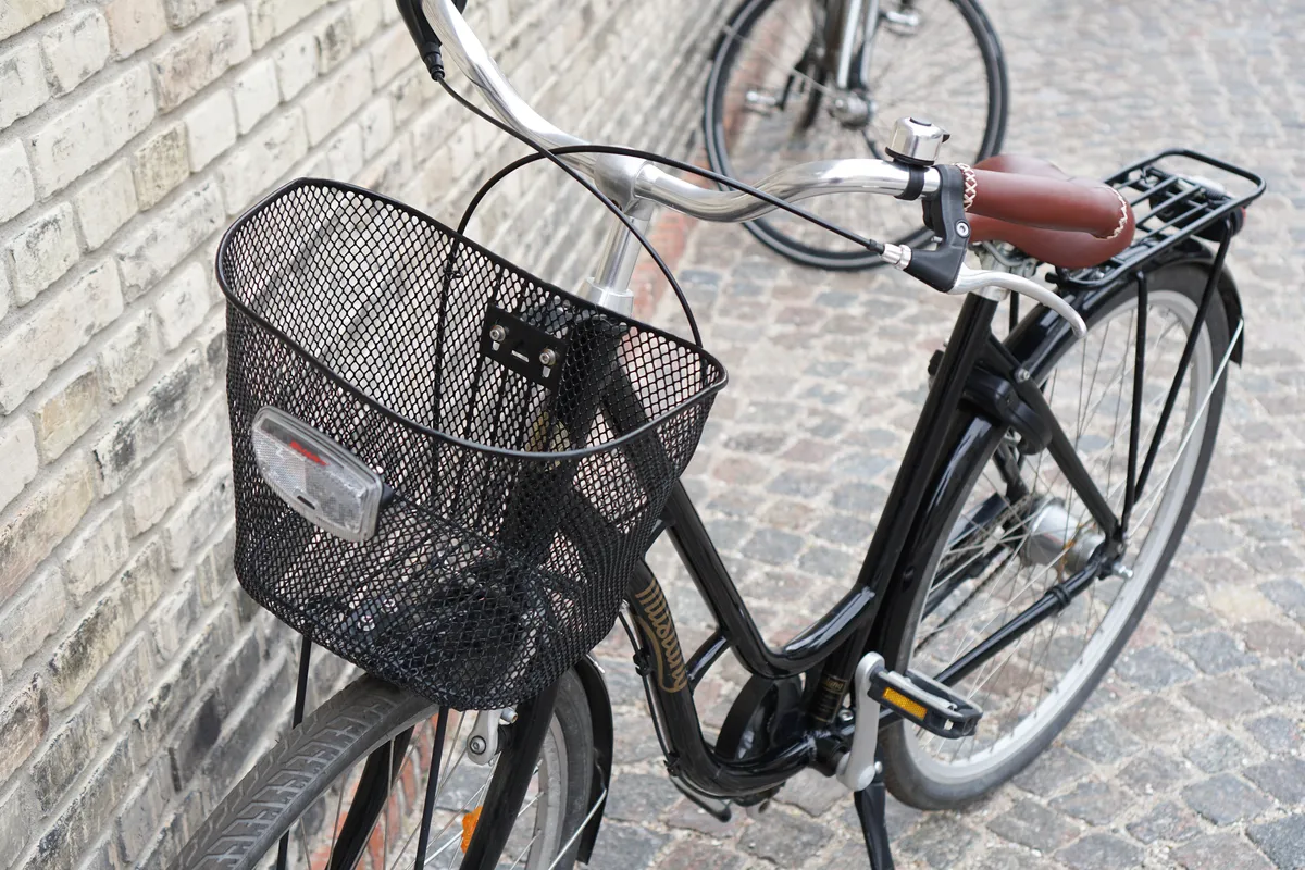 Basket on a Mustang Dutch city bike in Copenhagen