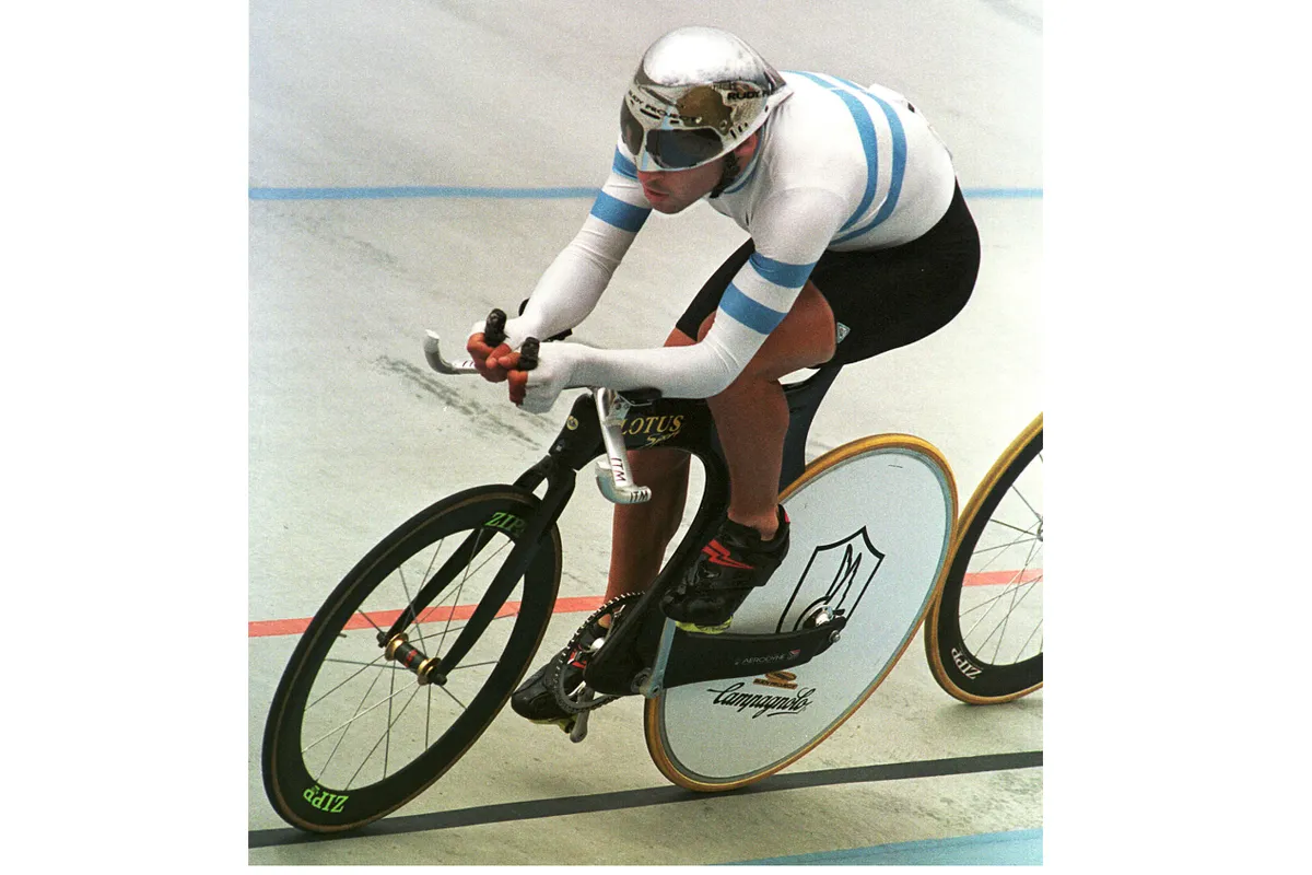 Argentine cyclist Guillermo Brunetta competes in the 4,000 meter pusuit during the ODESUR games.