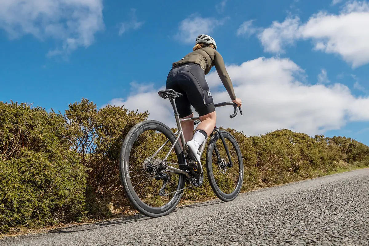 How to get faster at climbing hills on a bike