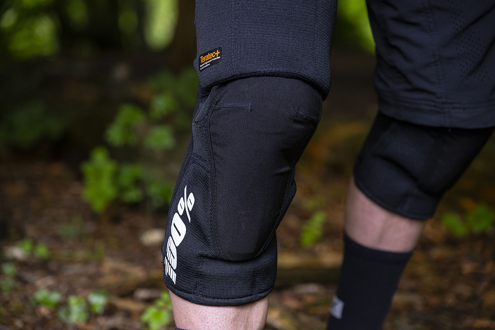 100% Teratec+ knee guard review | BikeRadar