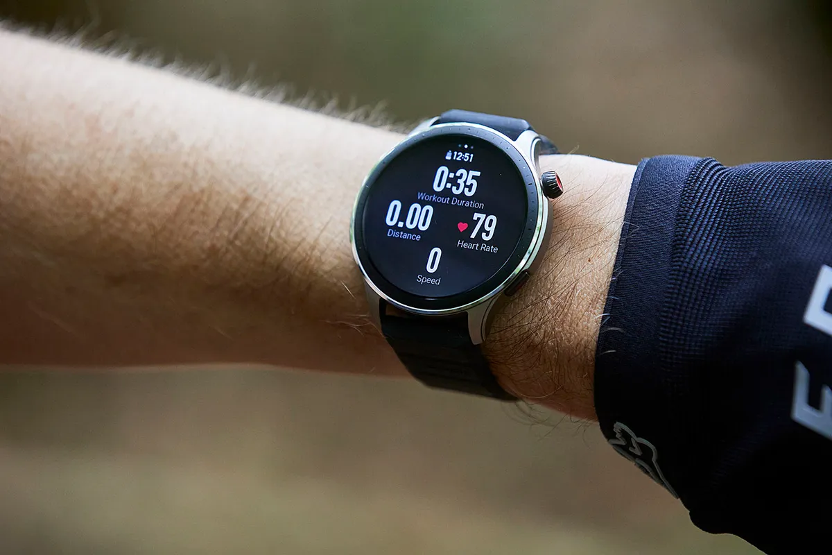 Amazfit GTR 4 smartwatch receives update 3.17.0.2 with new Route