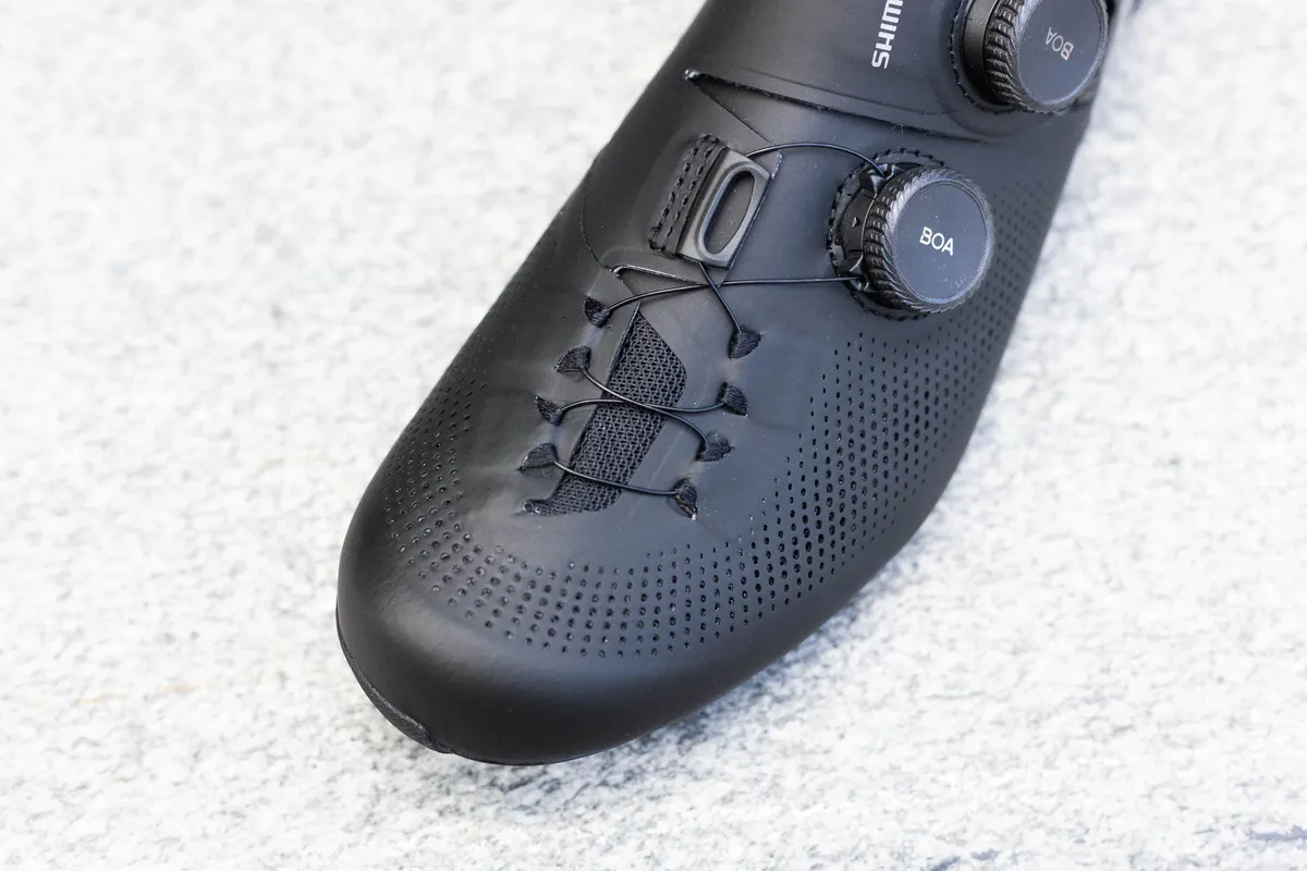 Shimano S-Phyre RC903 new cycling shoes