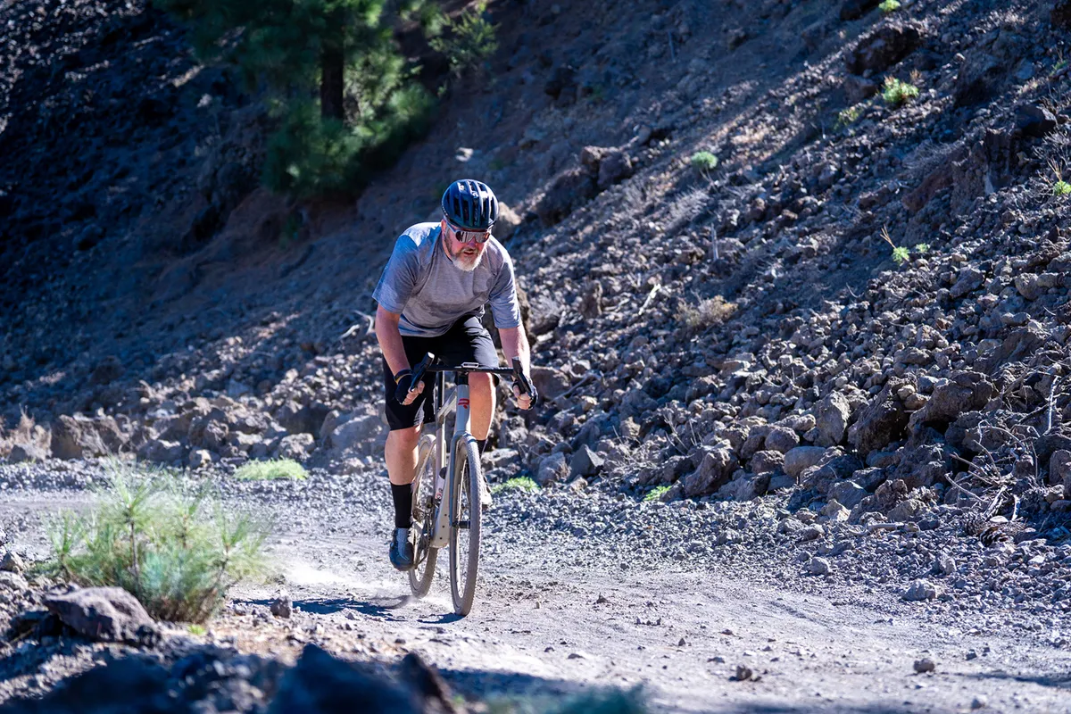 Male cyclist riding the Ridley Grifn bike with gravel setup