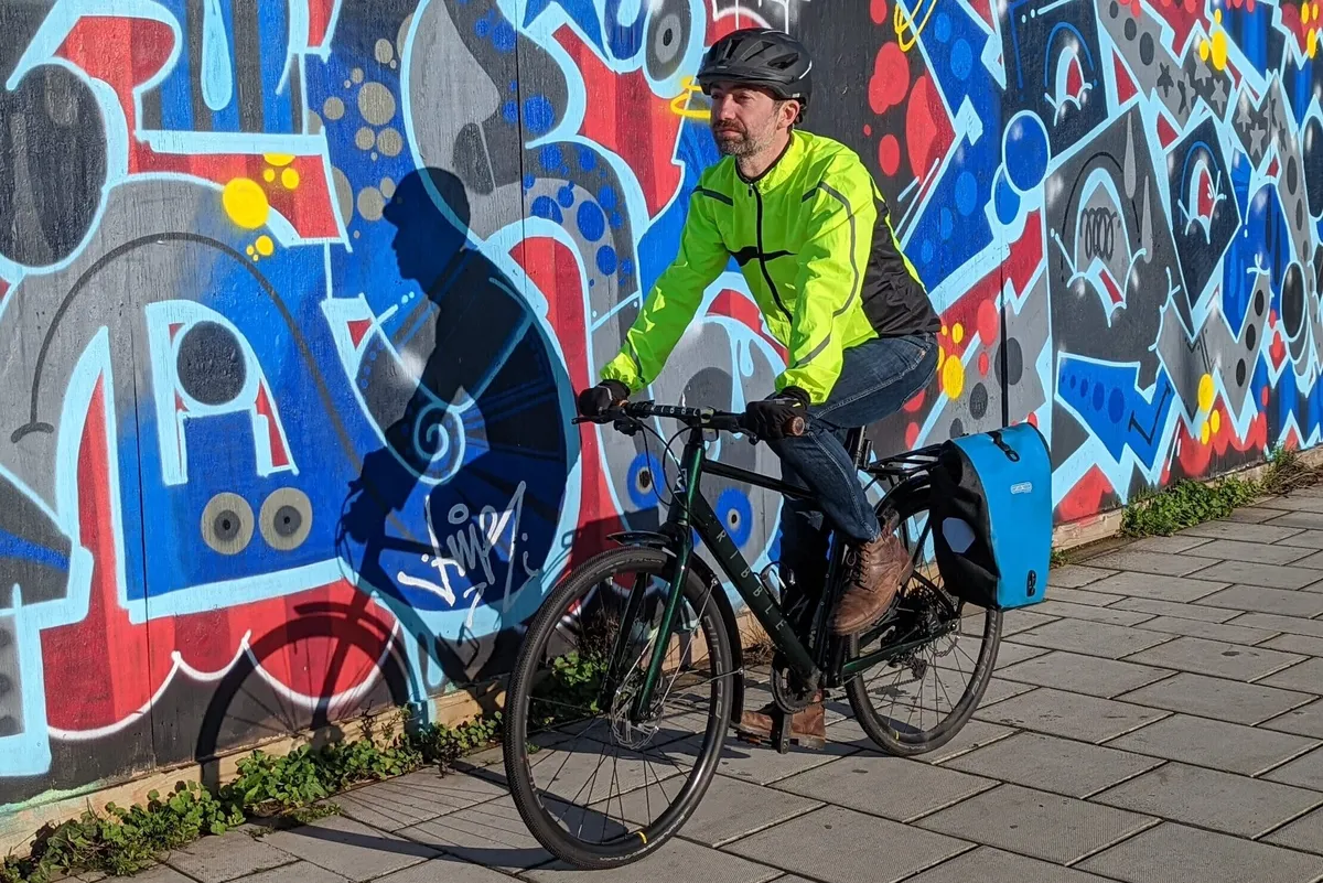 Urban Windproof & Waterproof Commuters Cycling Jacket - Yellow - Urban  Cycling Apparel
