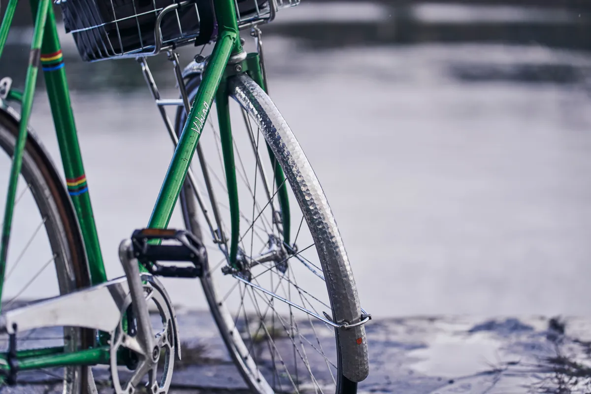 Commuter bike gadgets you need for cycling season » Gadget Flow
