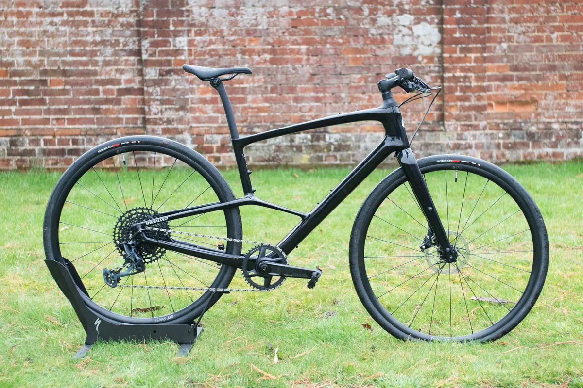 Specialized Sirrus Carbon 6.0 hybrid bike