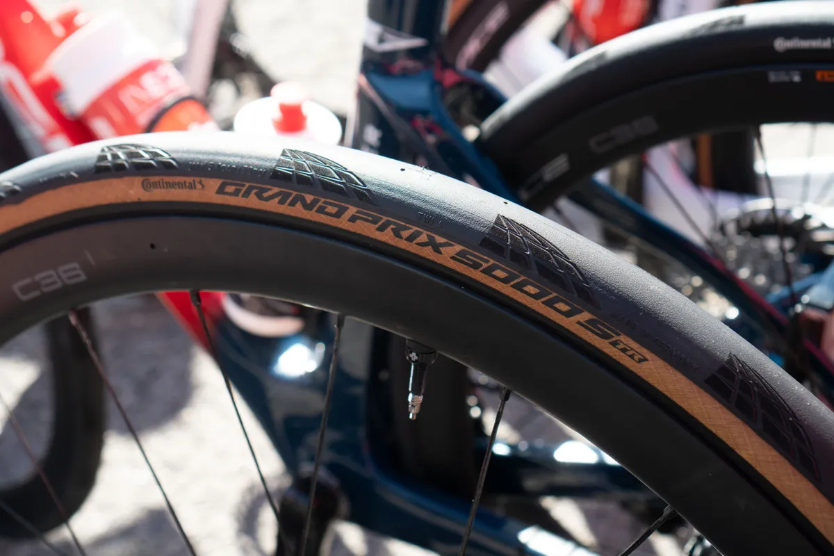 Continental GP 5000 S TR tubeless tyre with tan sidewall at Strade Bianche 2023
