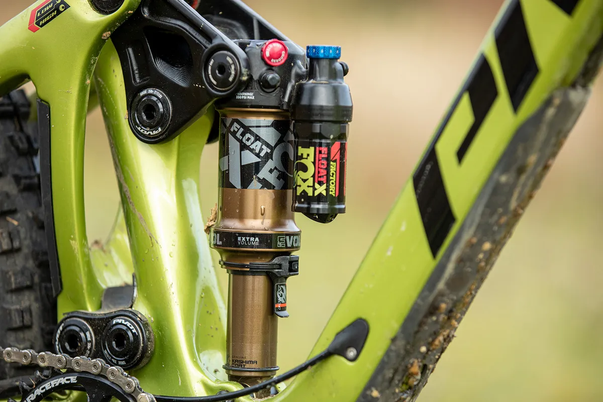 Pivot Switchblade 29 Pro full suspension trail mountain bike