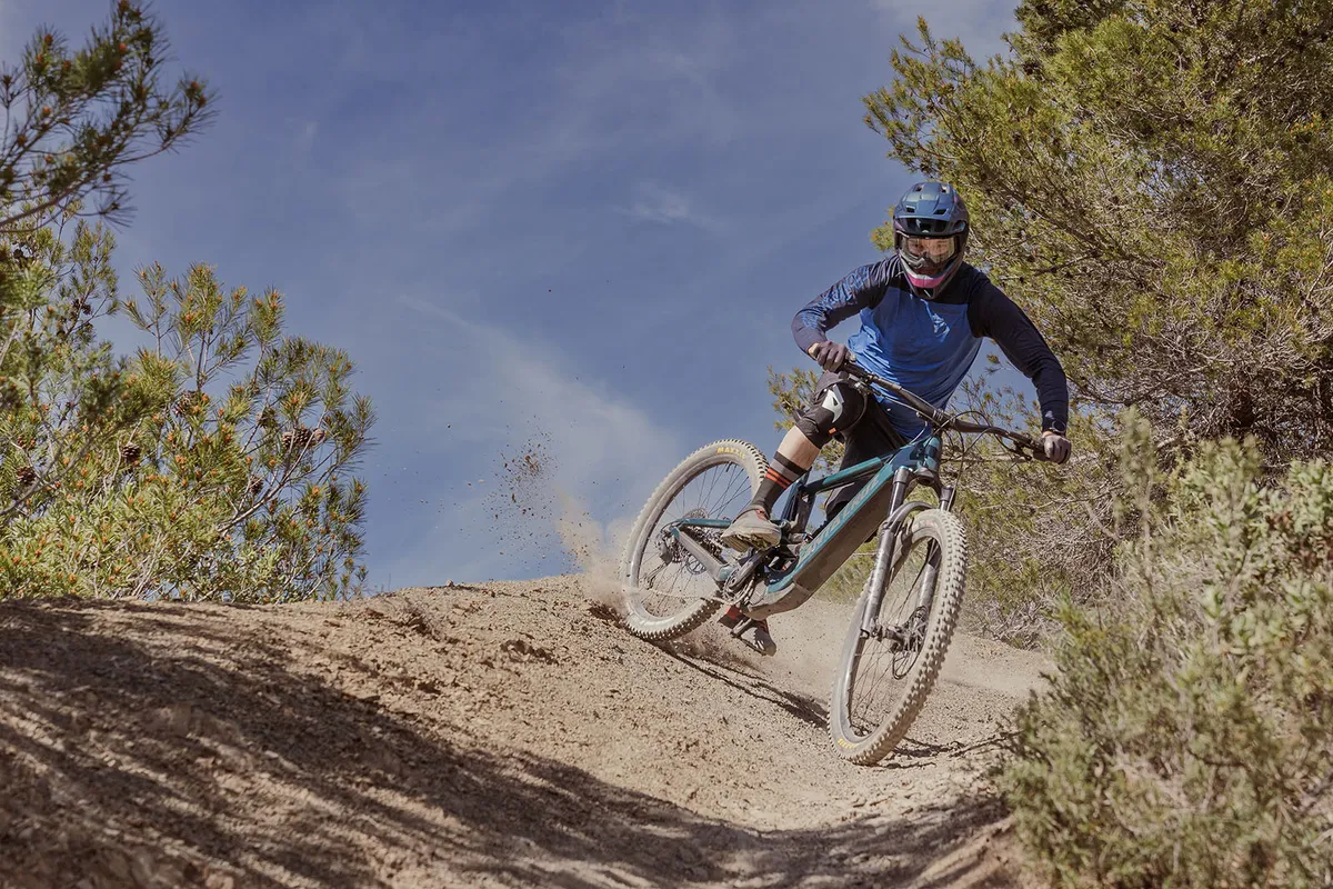 Santa Cruz Bullit Review – Steed Cycles