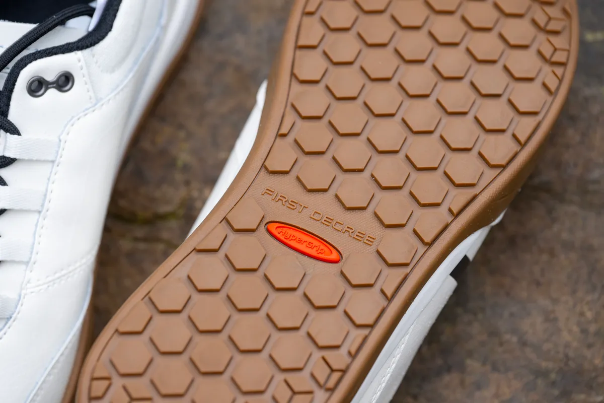 The most important part of a flat pedal shoe, the sole. The hexagonal tread pattern aims to help with traction on and off the bike, and First Degree use a 'specially formulated' rubber.
