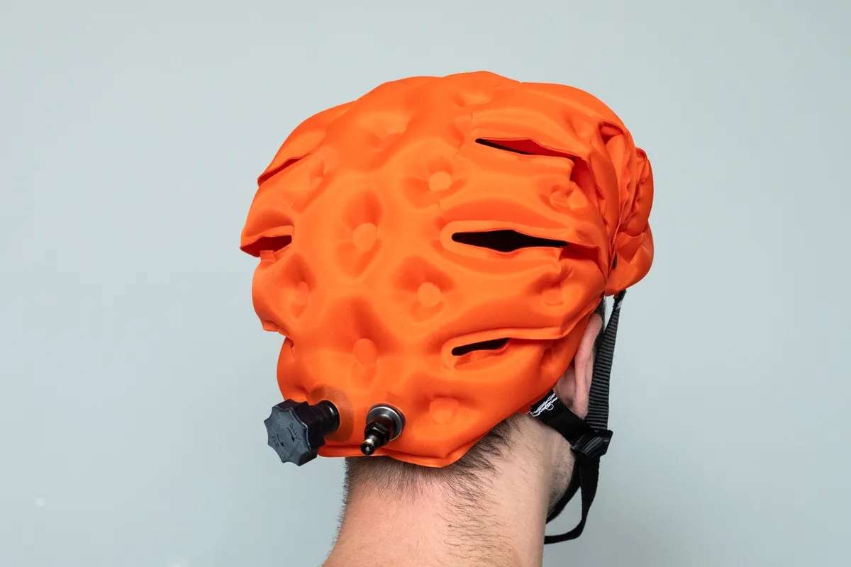 Inflabi inflatable helmet – valves on helmet