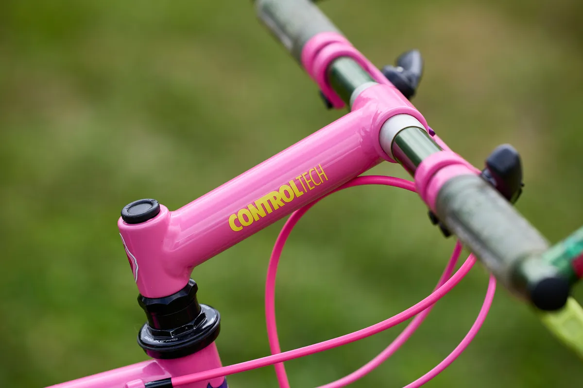 Pink ControlTech stem on the Fat Chance Buck Shaver at the 2023 Malverns Classic Mountain Bike Festival