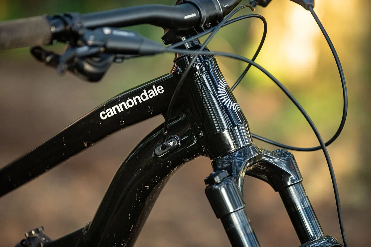 Cannondale Habit 4 full suspension mountain bike