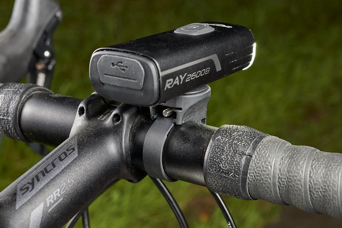 Magicshine Ray 2600B Smart Remote Bike Light - front light for road bikes