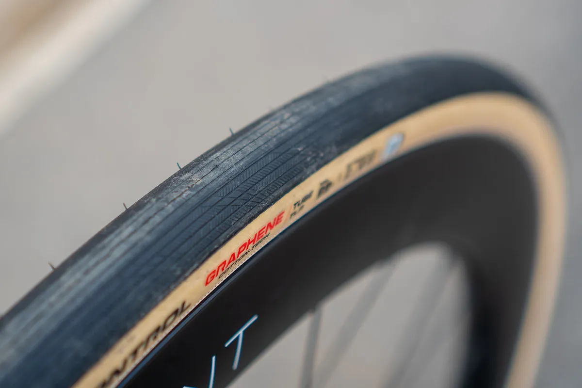Vittoria Corsa Pro Control TLR road tyre