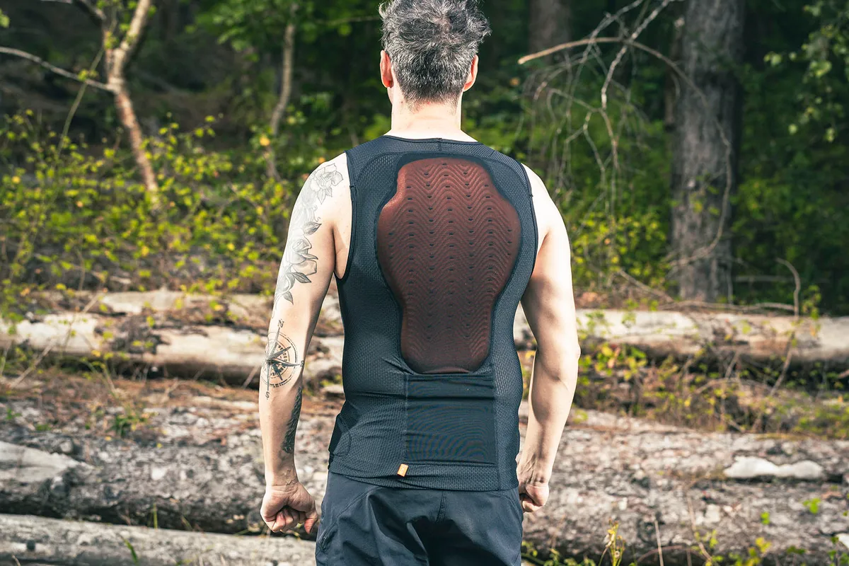 Fox Baseframe Pro Sleeveless - protective vest for mountain bikers