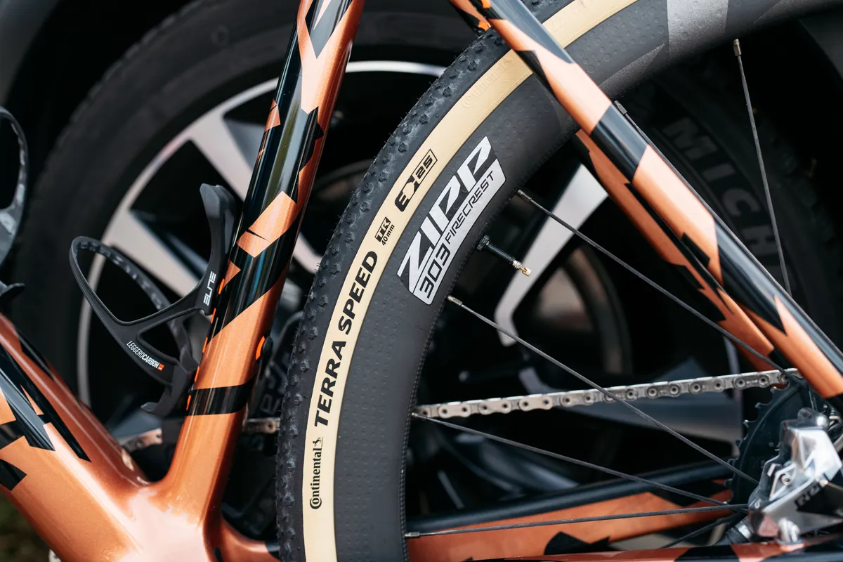 Garcia Cortina opted for an e-bike approved tyre for increased tyre protection.