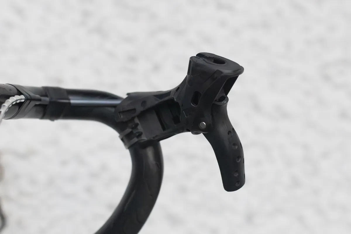 Cut-off handlebar on hill climb bike